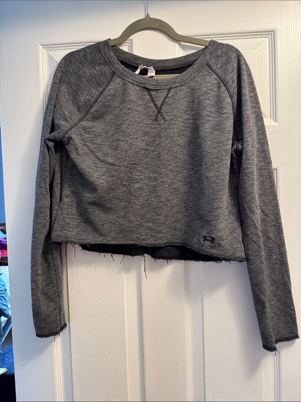 Under Armour Dark Gray Cropped Crewneck Sweatshirt